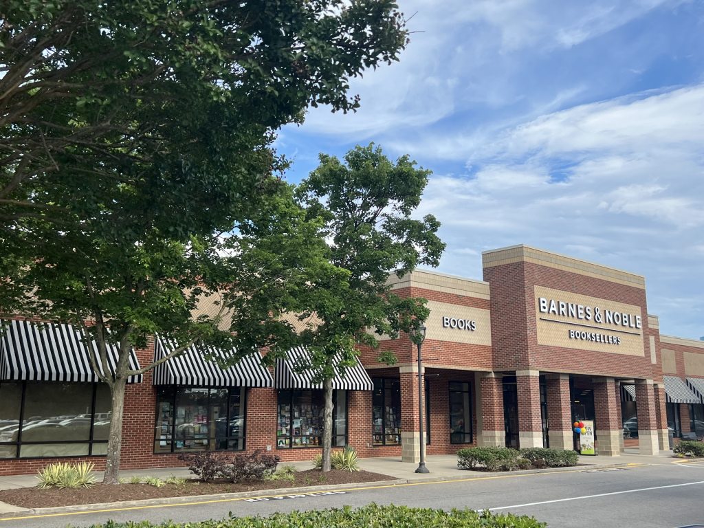 Cary’s New Barnes & Noble’s Grand Opening Was Yesterday – Here Are Some First Impressions